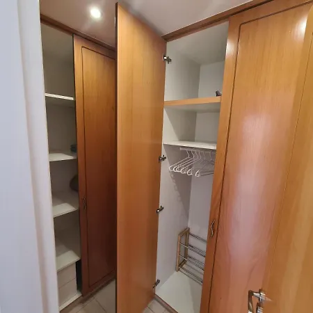 Katya-sofia - Tranquility With Sea View 佩亚